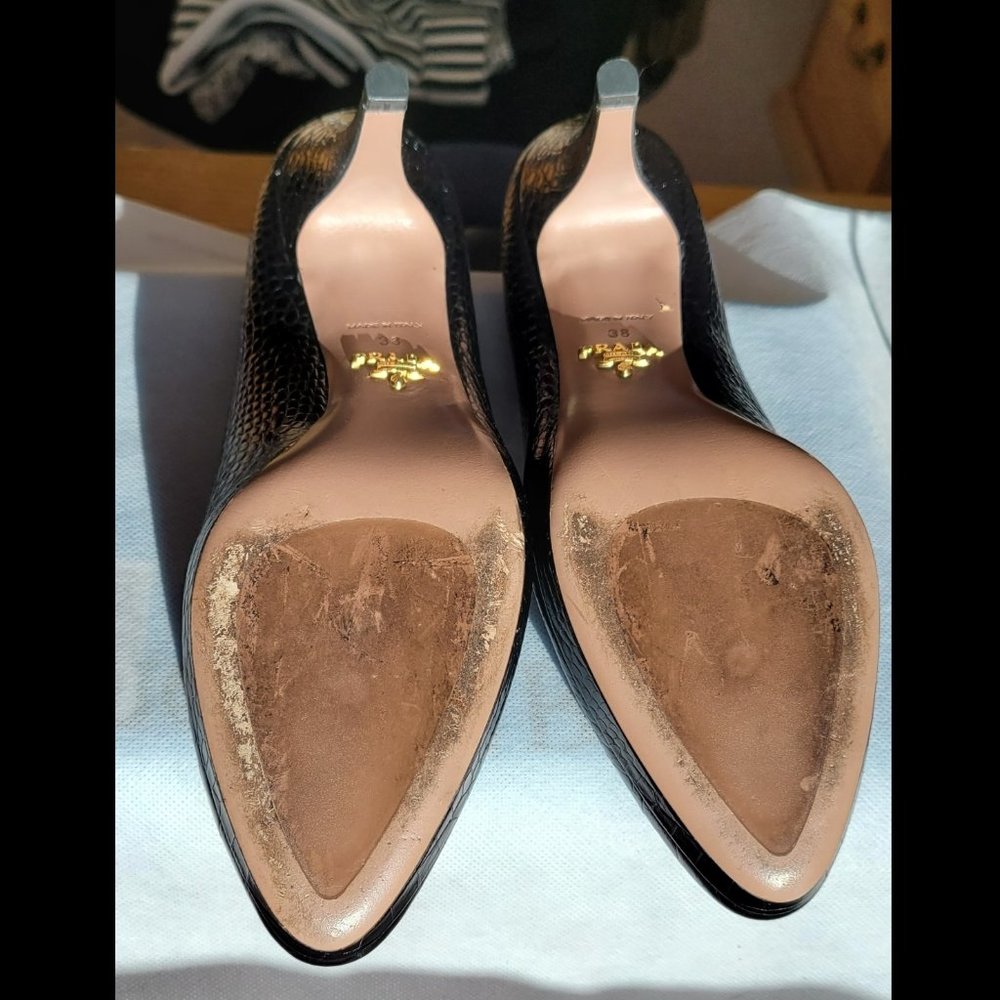 Prada Black Crocodile Leather Pumps - US 7.5 / IT38 - Picture 7 of 7